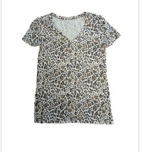 GAP Favorite Tee Leopard Print Short Sleeved V Neck T-shirt Women's Size S